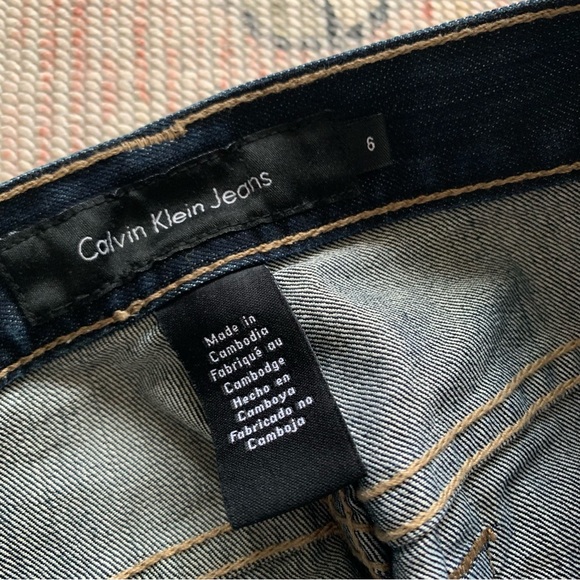Calvin Klein Flare Jeans - Picture 3 of 10